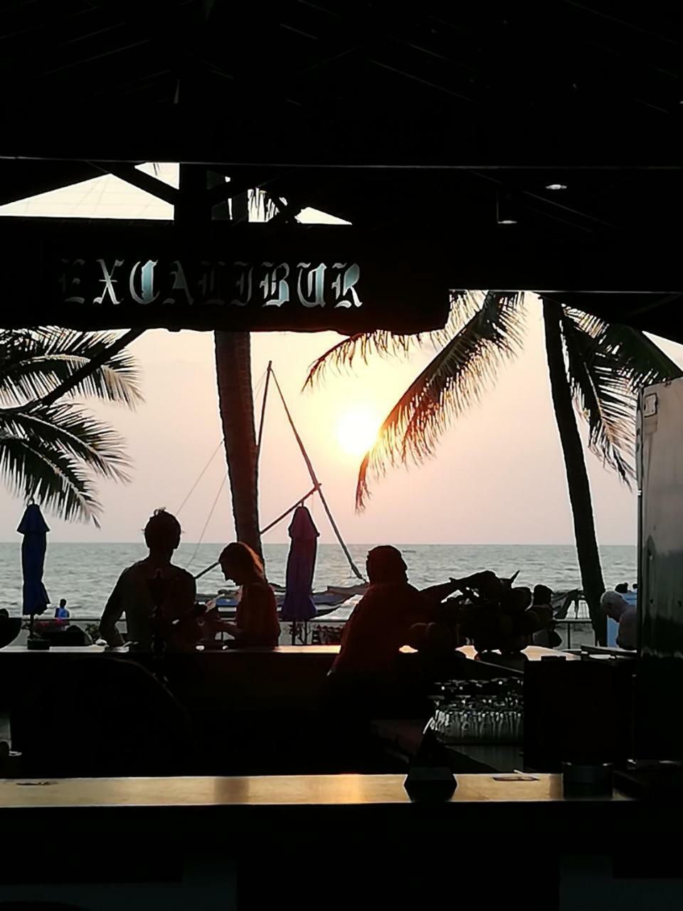 Ruki Sea Reach Hotel Kudapaduwa ภายนอก รูปภาพ