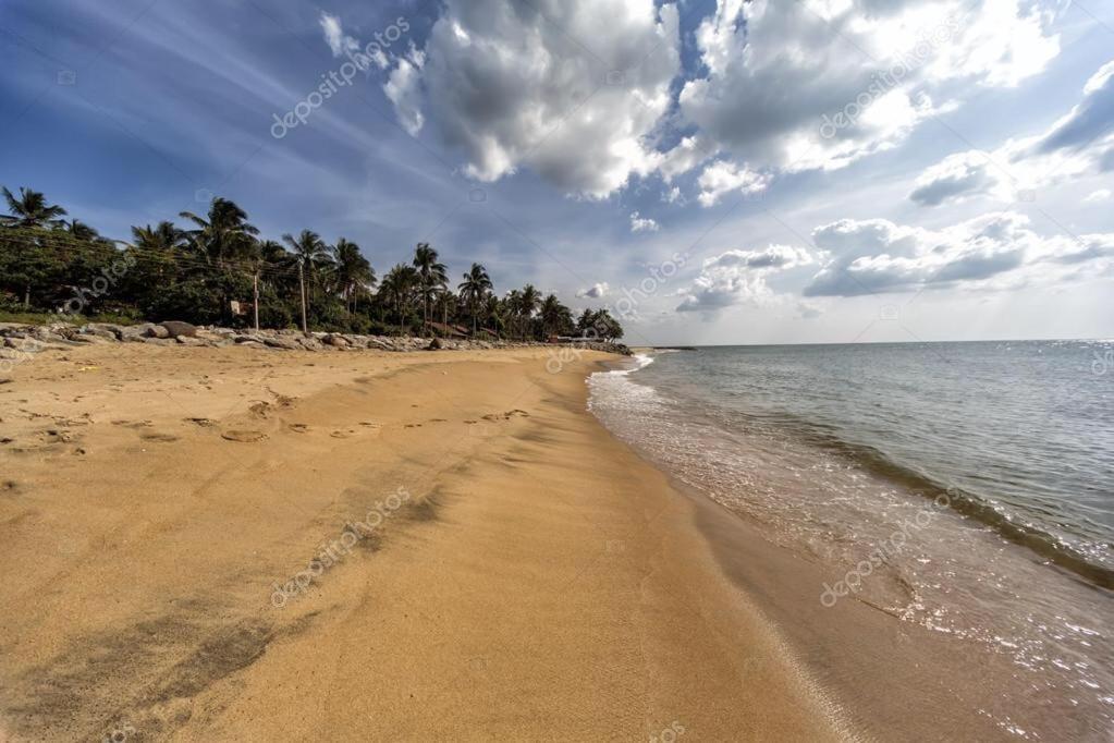 Ruki Sea Reach Hotel Kudapaduwa ภายนอก รูปภาพ